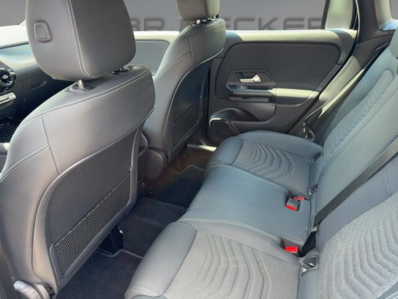 Mercedes-Benz GLA – Bild 10