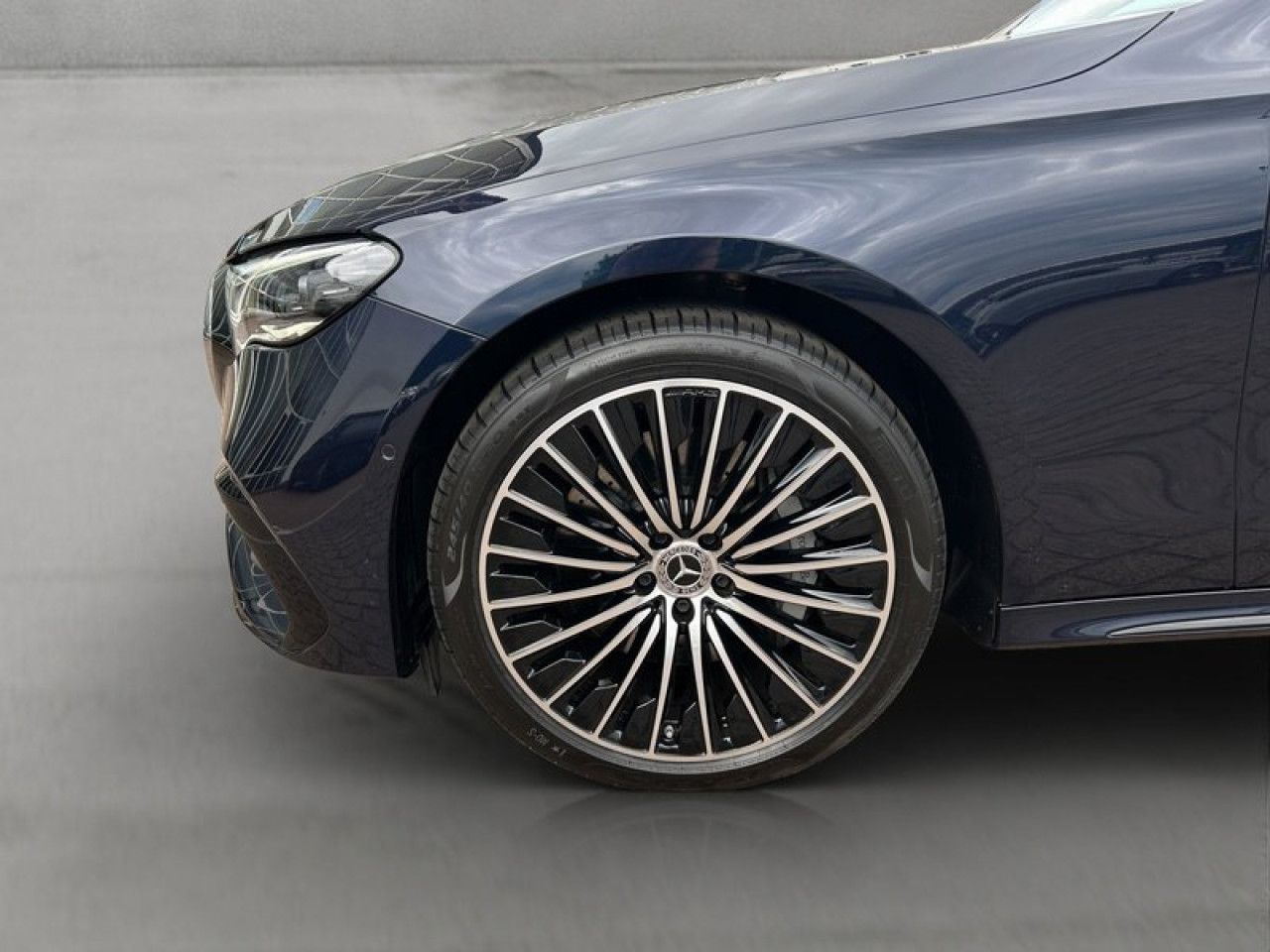 Mercedes-Benz E-Klasse – Bild 15