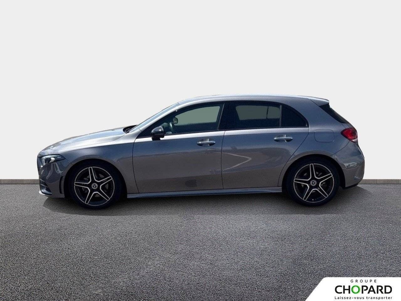 Photo du v&eacute;hicule 10 / 18