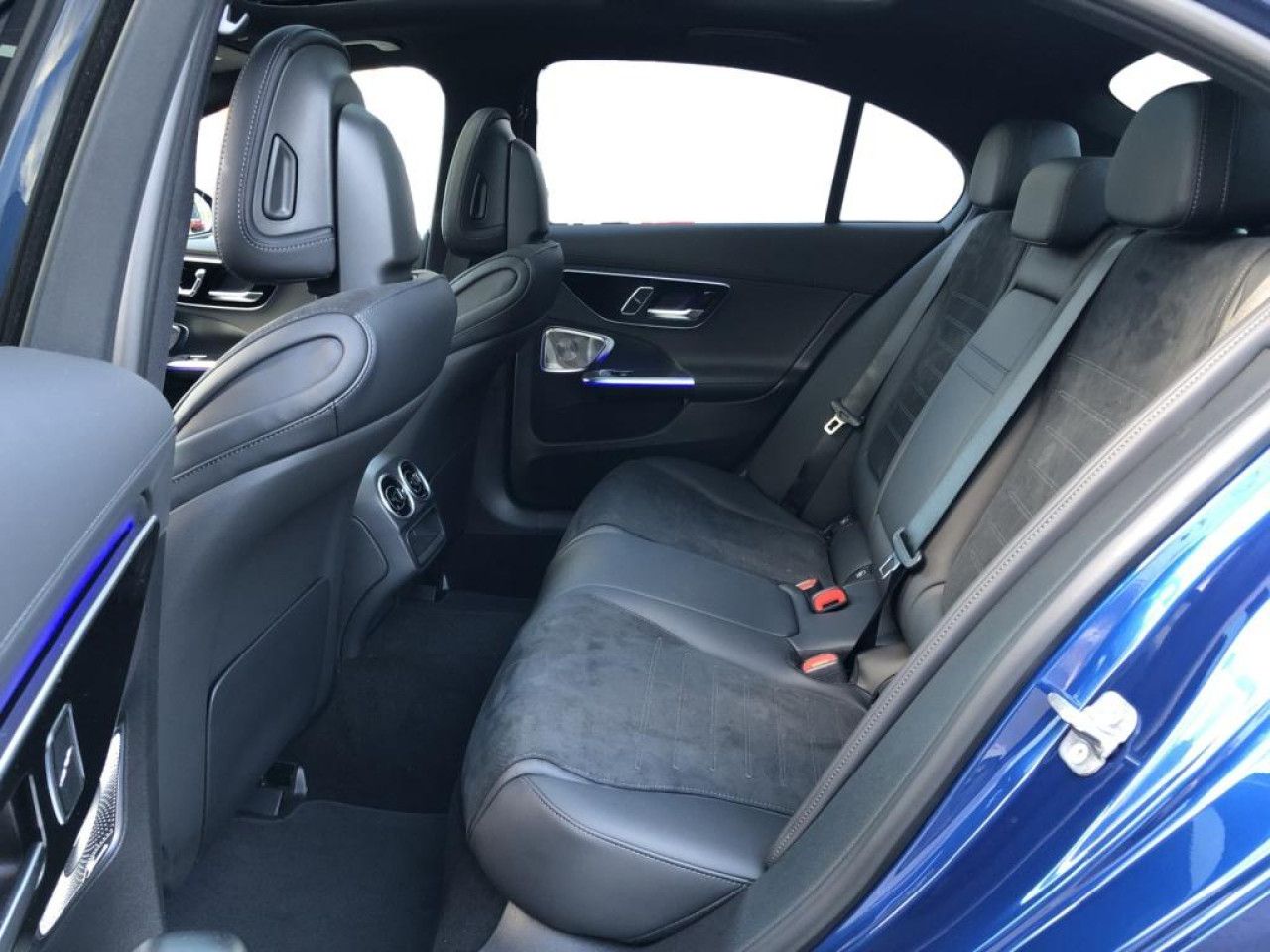 Mercedes-Benz C-Klasse – Bild 7