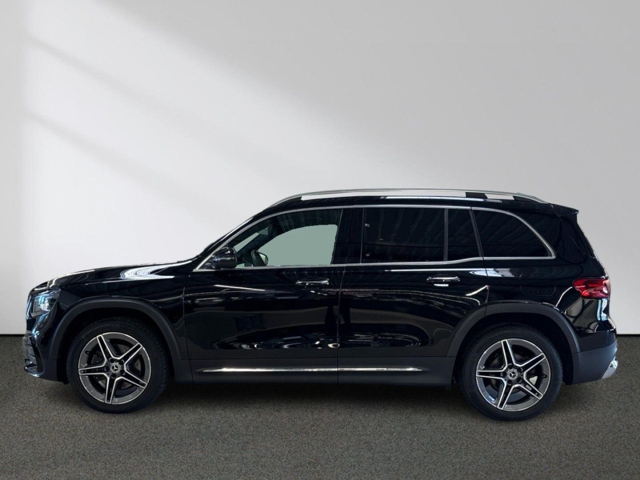 Mercedes-Benz GLB – Bild 2