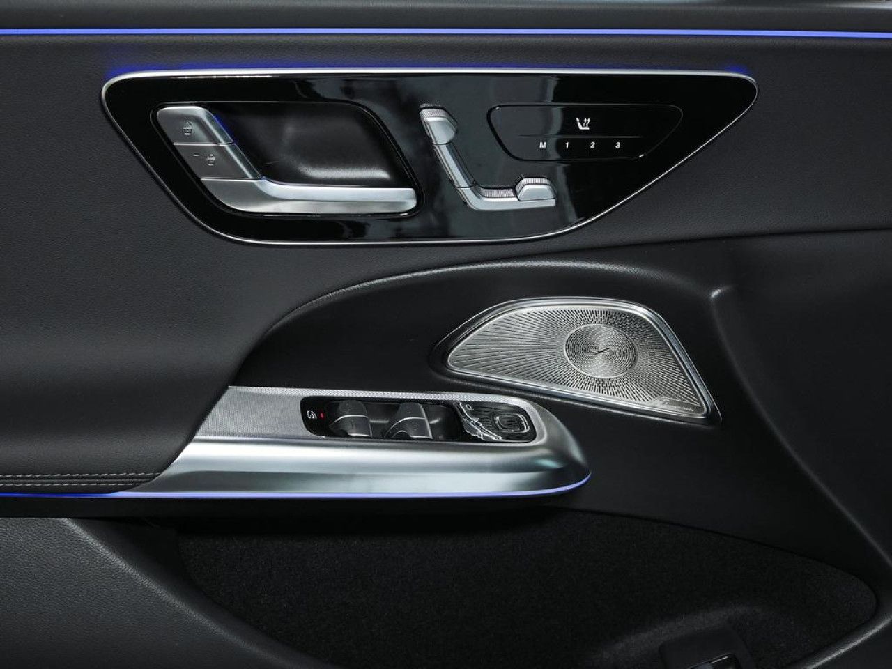 Mercedes-Benz E-Klasse – Bild 7