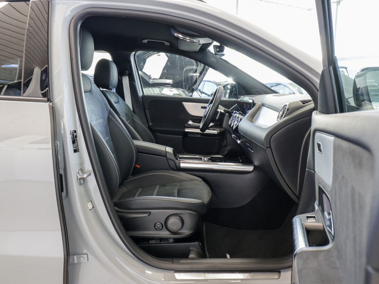 Mercedes-Benz GLA – Bild 2