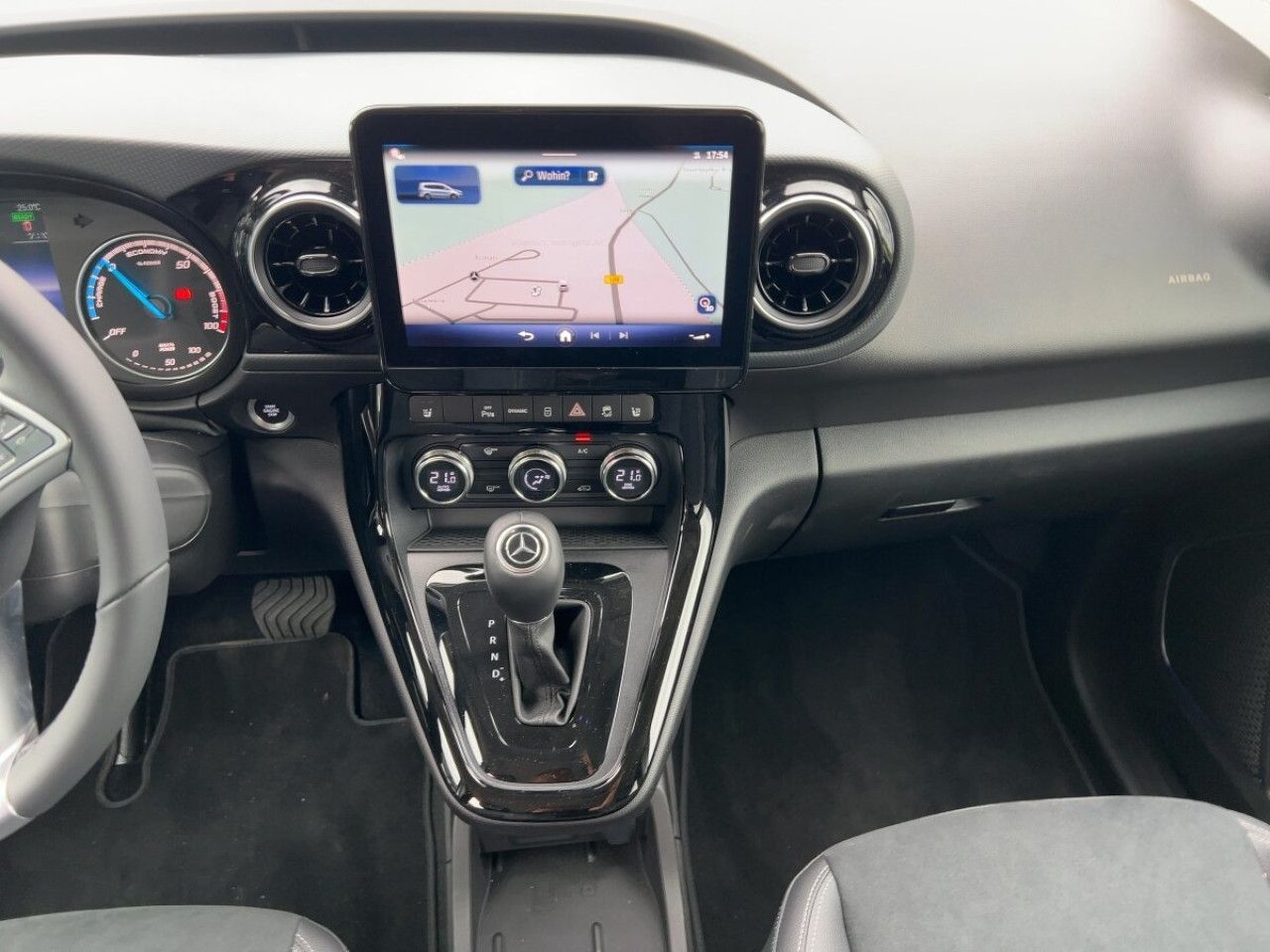 Mercedes-Benz EQT – Bild 10