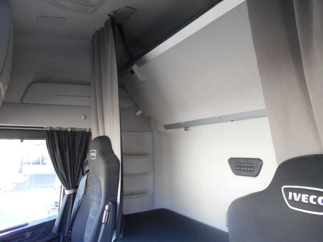 IVECO | S-WAY AS440S46T/P 2LNG