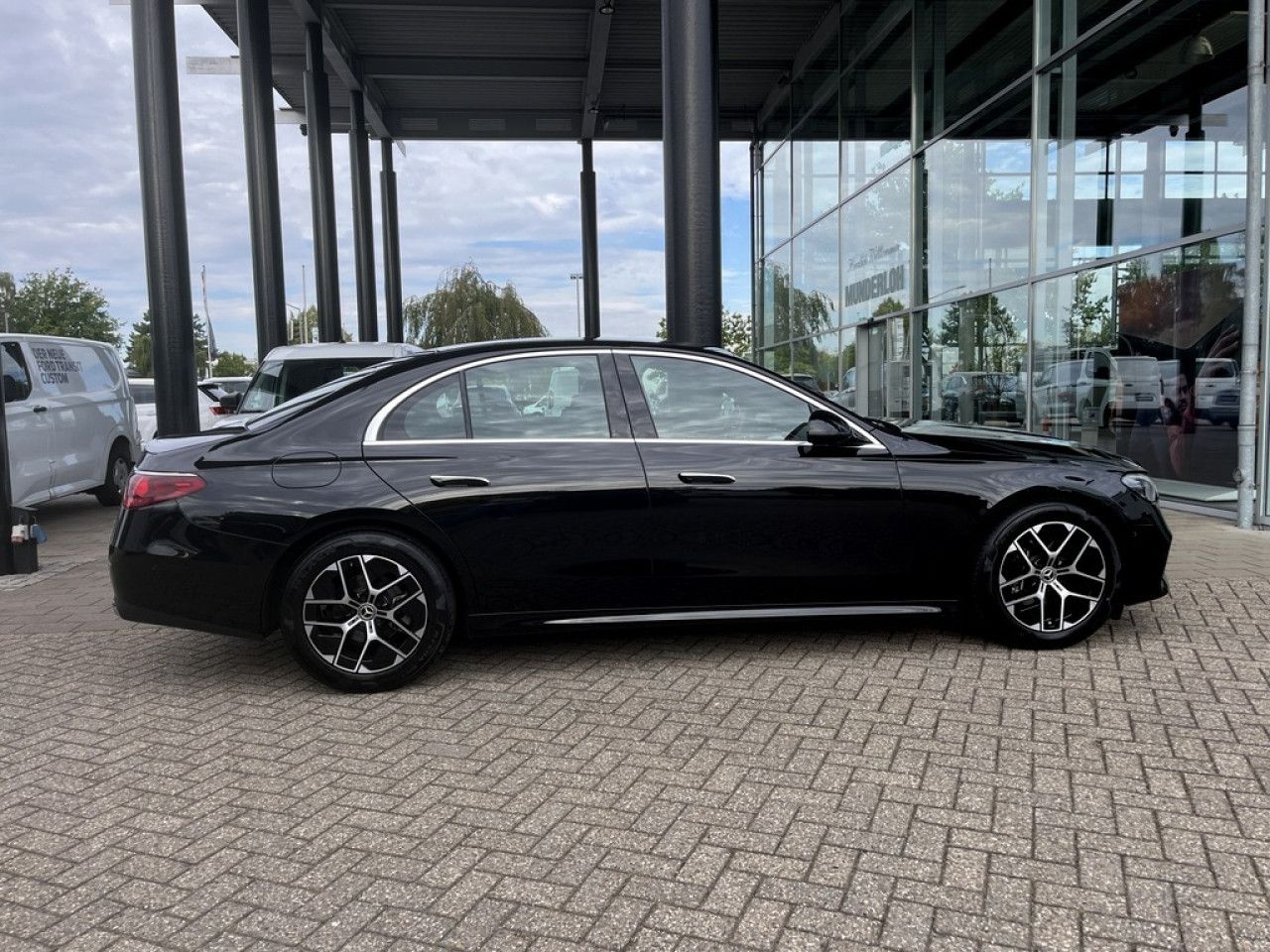 Mercedes-Benz E-Klasse – Bild 3