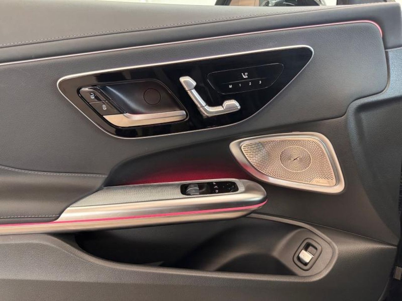 Photo du v&eacute;hicule 15 / 18