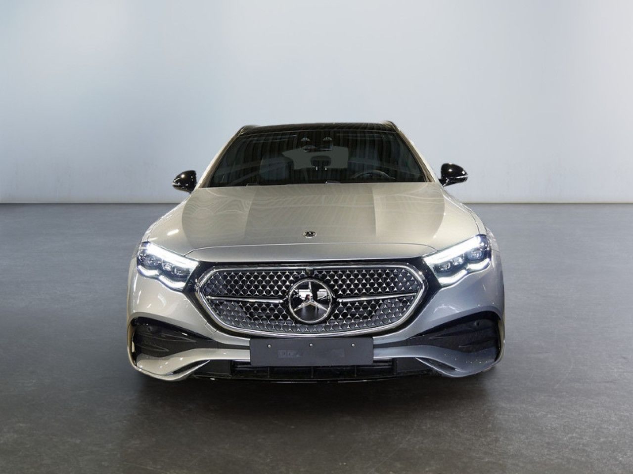 Mercedes-Benz E-Klasse – Bild 2