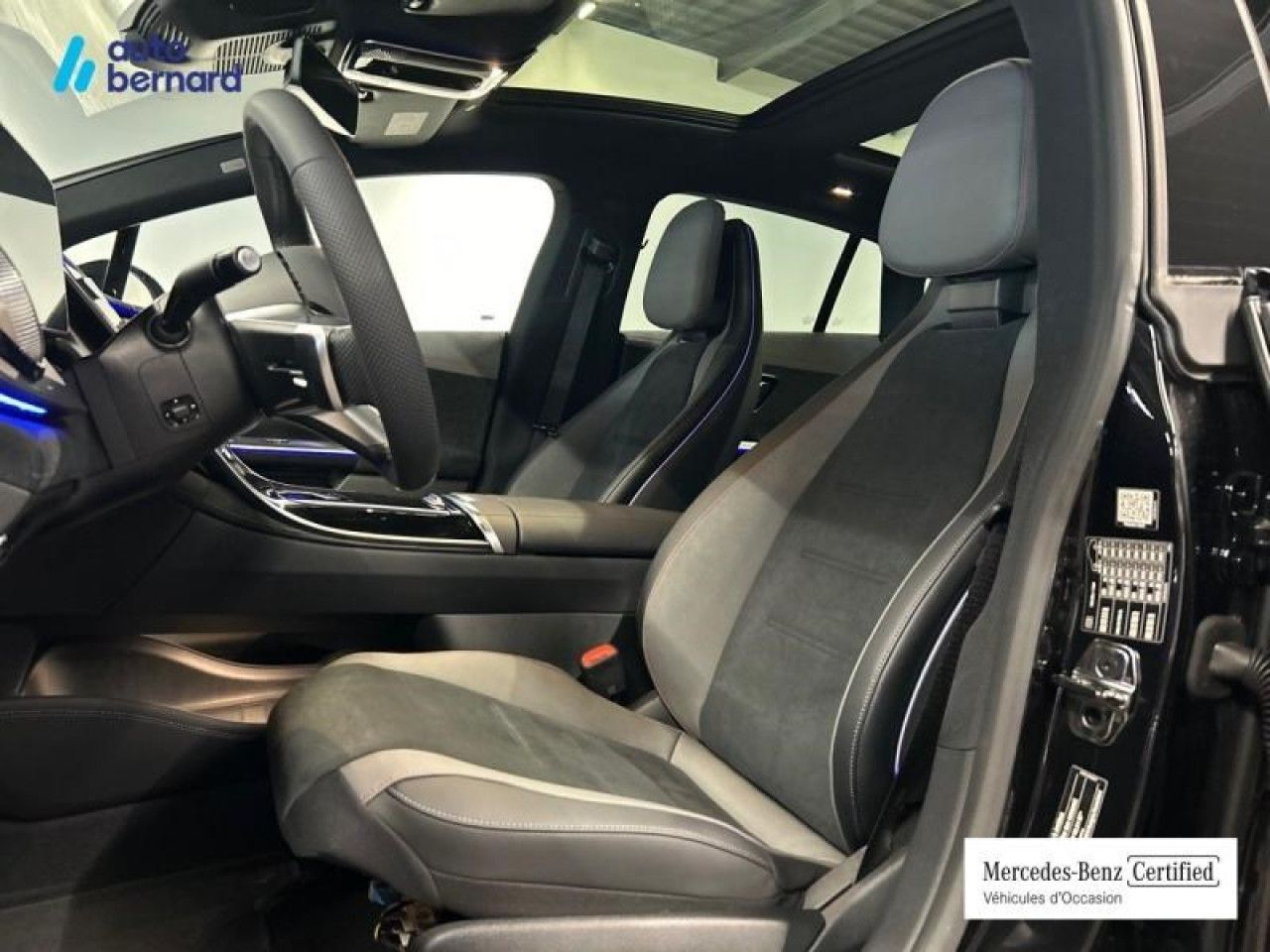 Photo du v&eacute;hicule 9 / 18