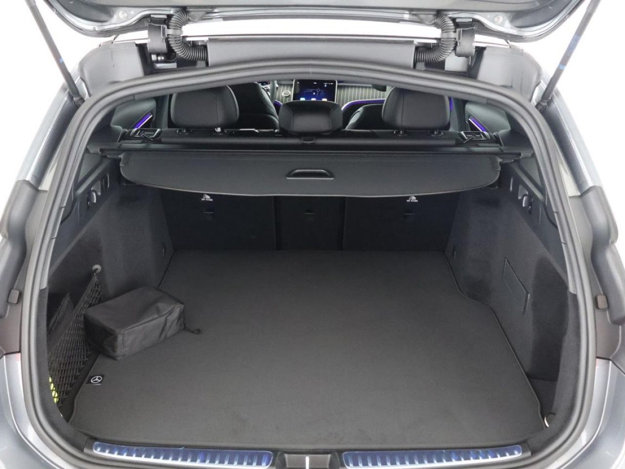 Mercedes-Benz C-Klasse – Bild 11