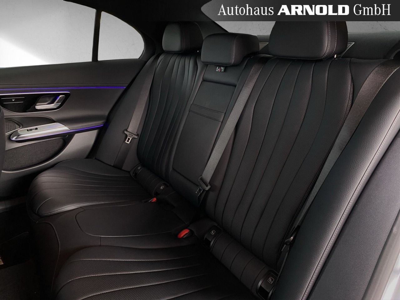 Mercedes-Benz E-Klasse – Bild 10