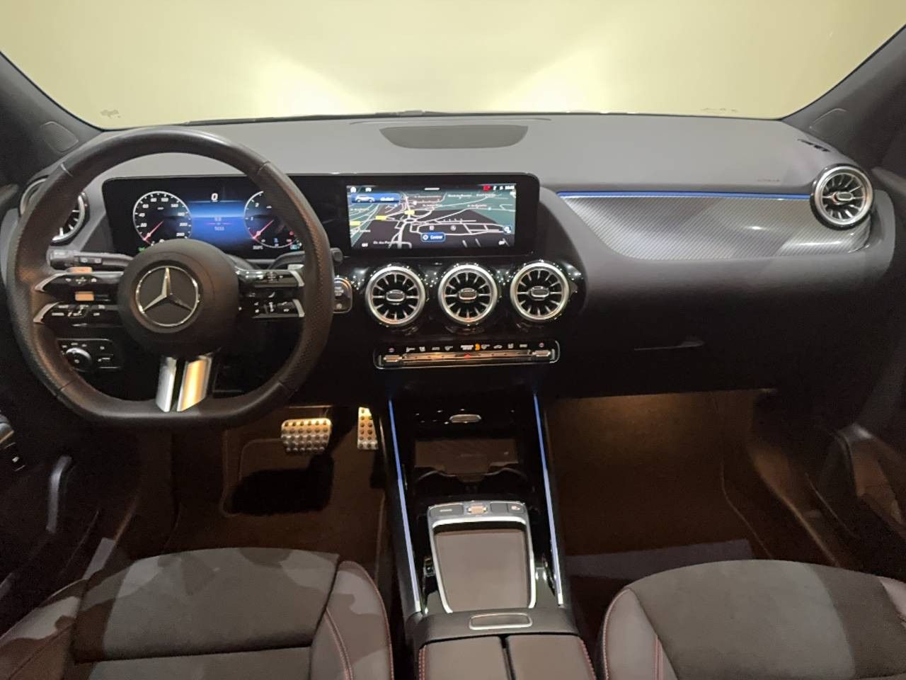 Photo du véhicule 18 / 18