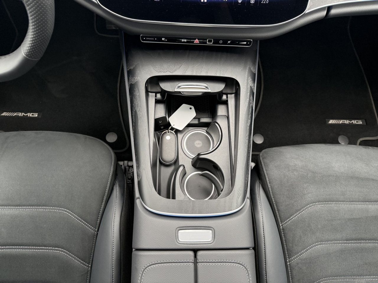 Mercedes-Benz E-Klasse – Bild 18