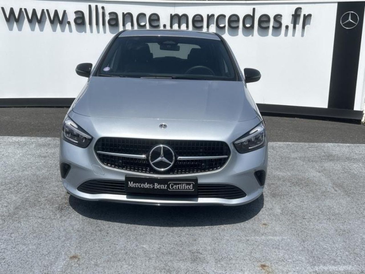 Photo du véhicule 8 / 18