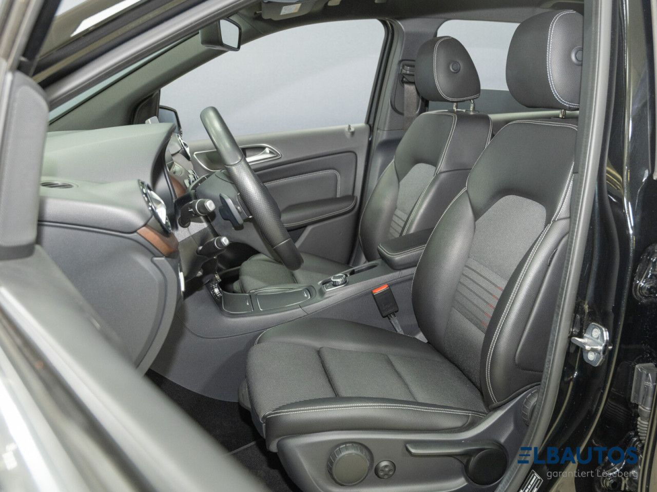 Fahrzeugbild 11 / 15