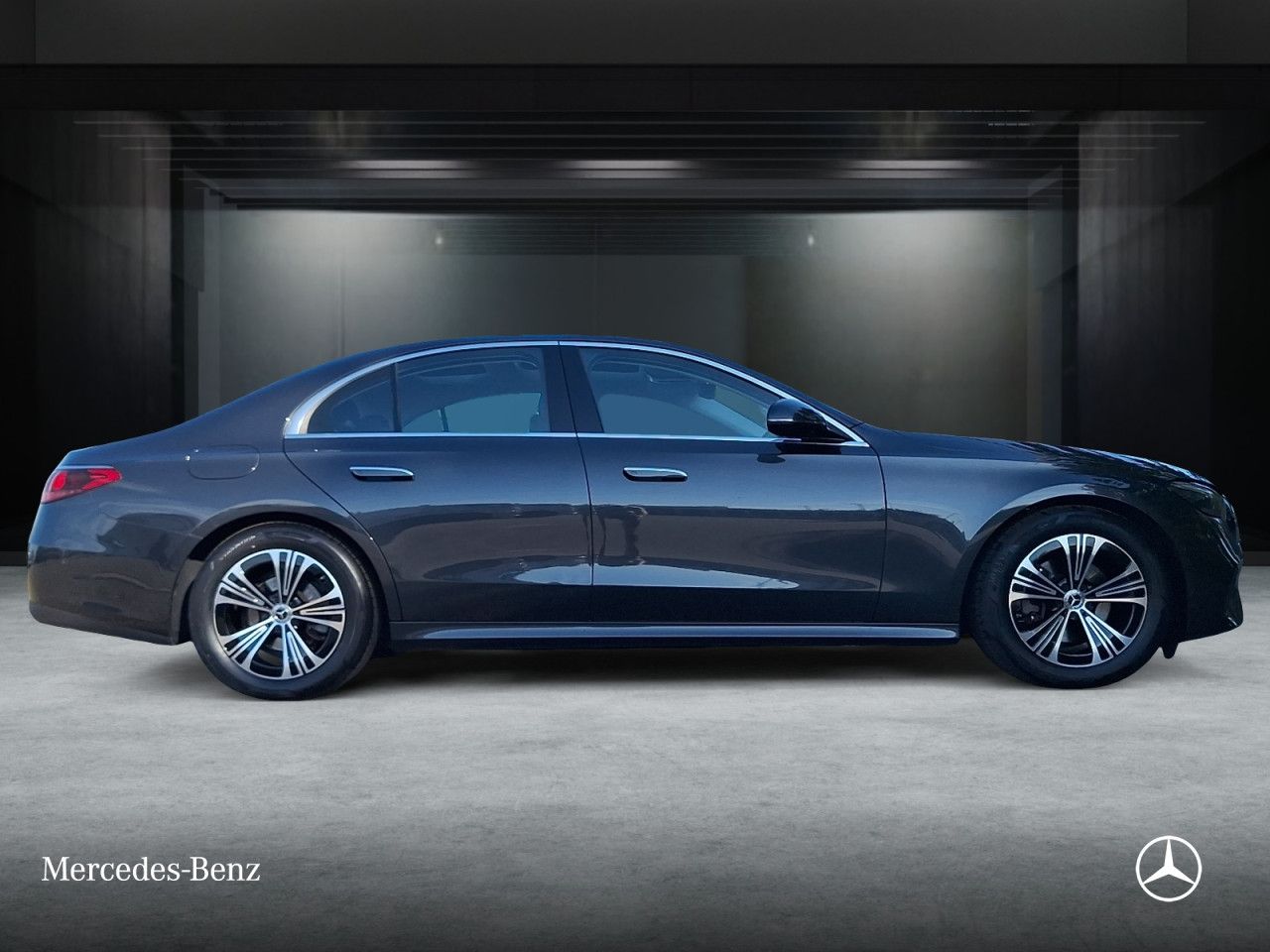 Mercedes-Benz E-Klasse – Bild 13