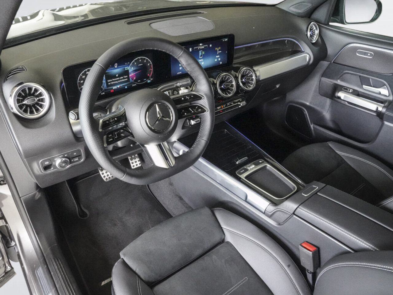 Mercedes-Benz GLB – Bild 8