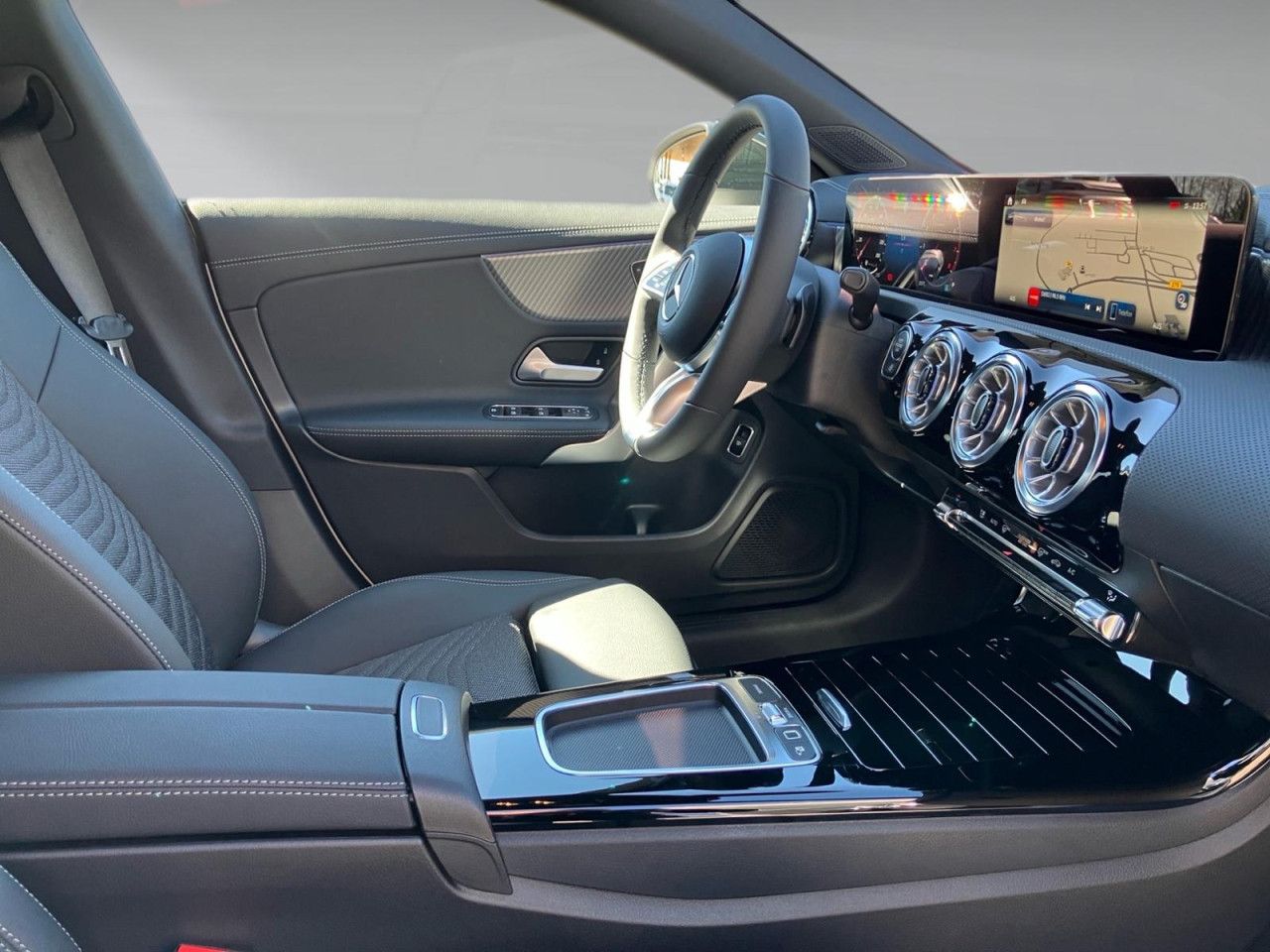 Mercedes-Benz CLA – Bild 11