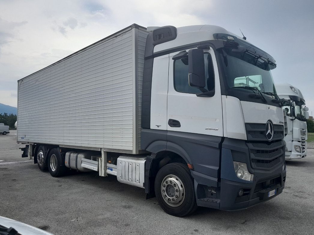 Mercedes-Benz | ACTROS 2542
