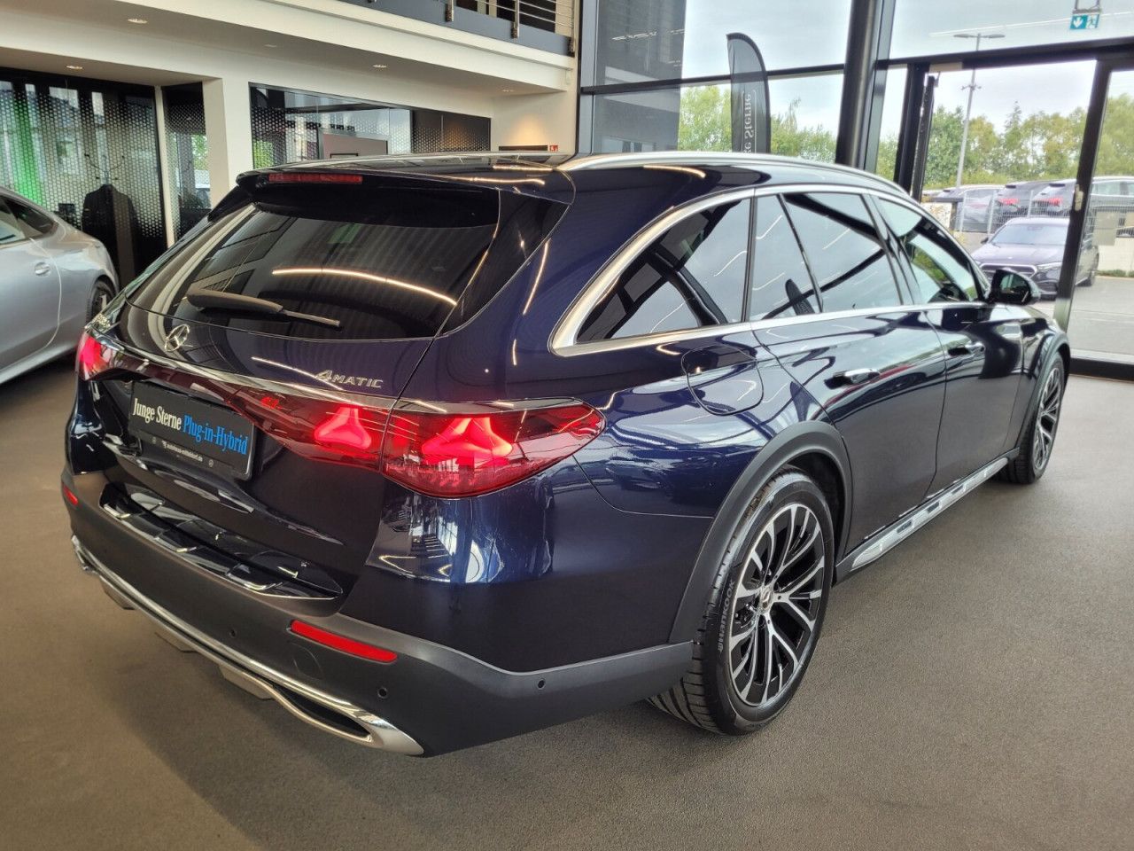 Mercedes-Benz E-Klasse – Bild 4