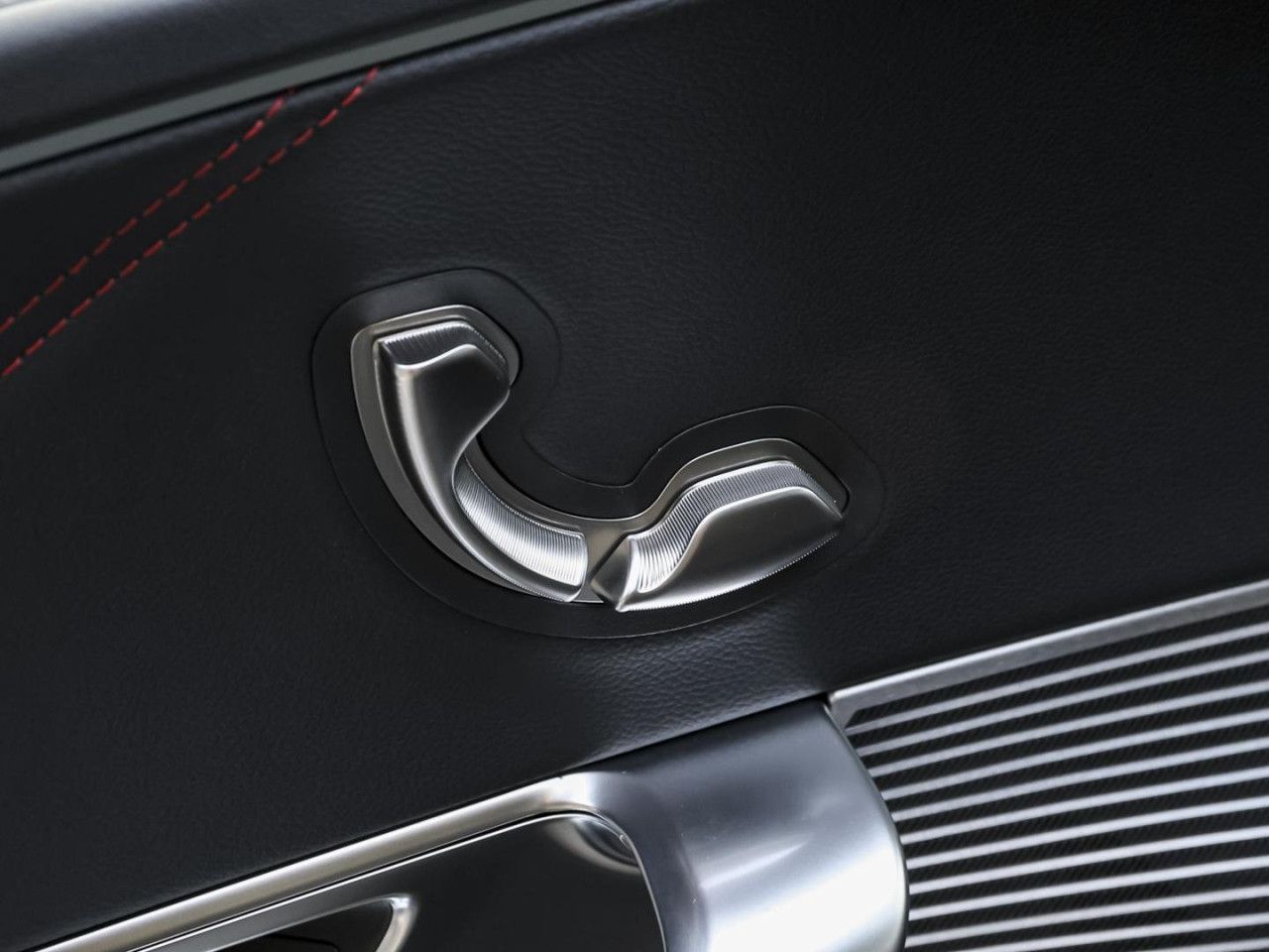 Mercedes-Benz C-Klasse – Bild 12