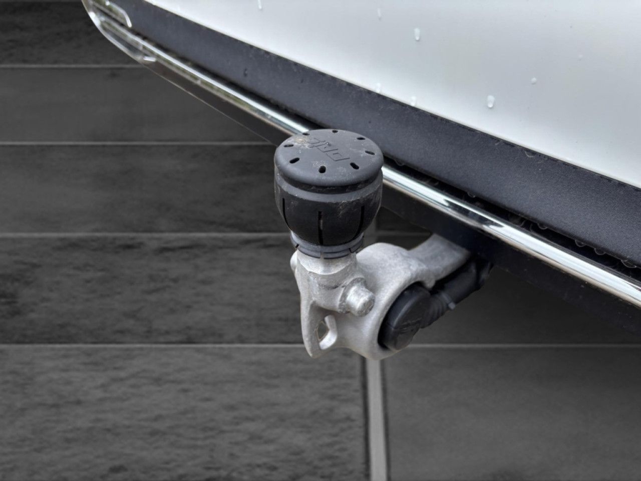 Mercedes-Benz E-Klasse – Bild 17