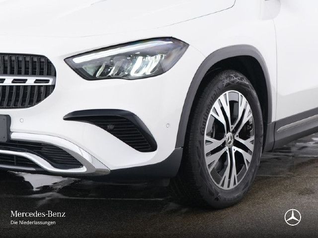 Mercedes-Benz GLA 220