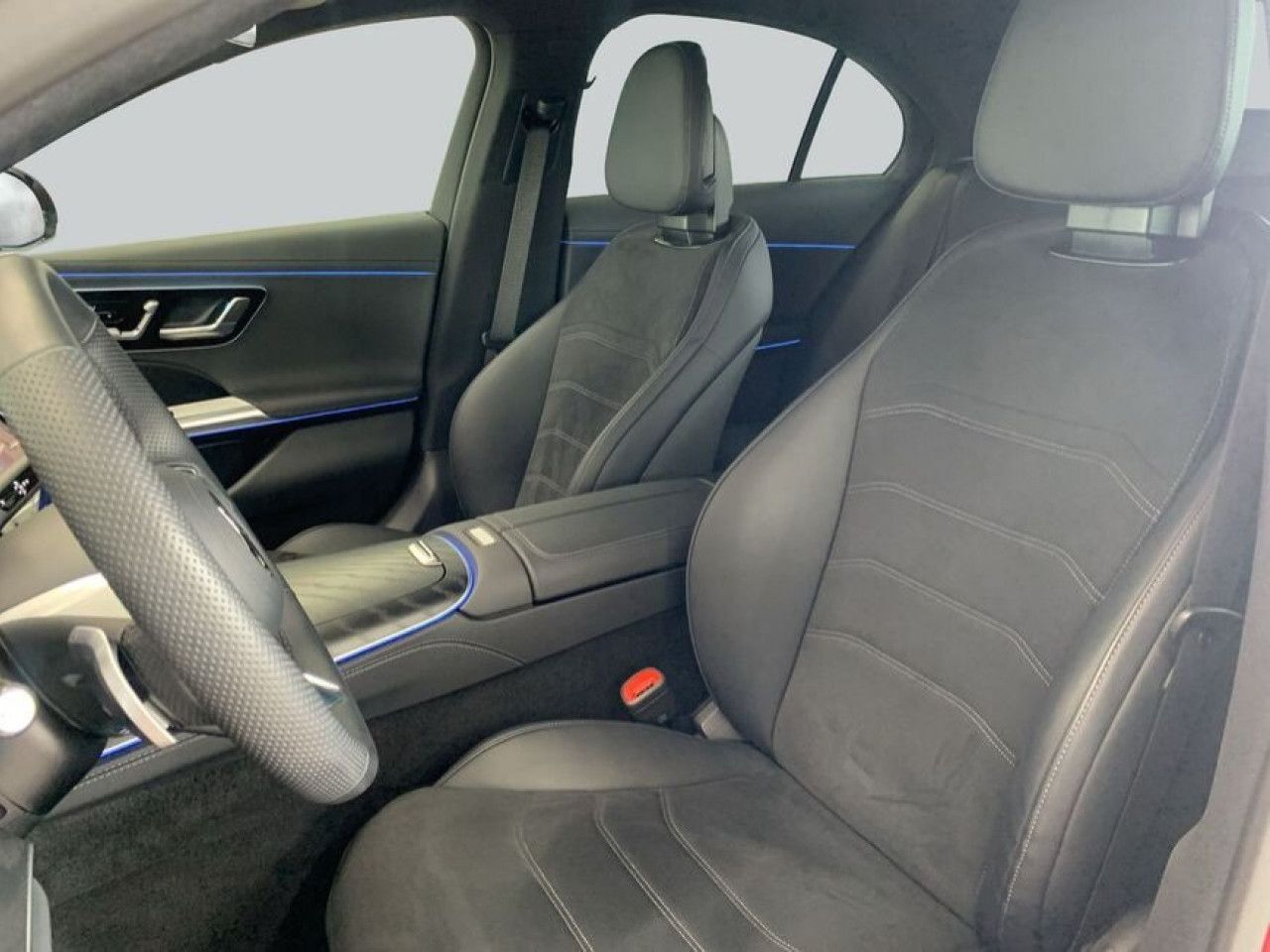 Mercedes-Benz E-Klasse – Bild 10