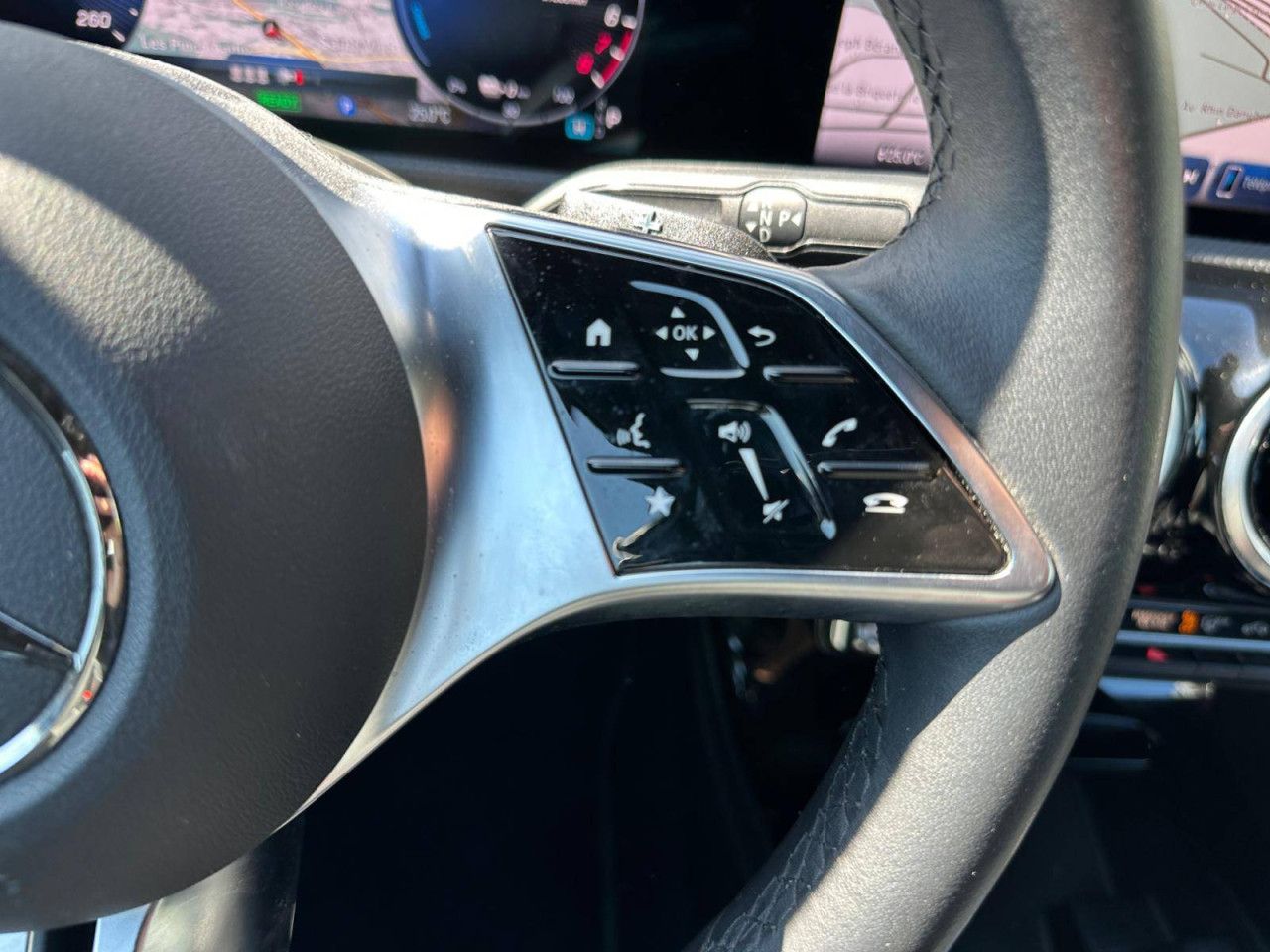 Photo du v&eacute;hicule 17 / 18