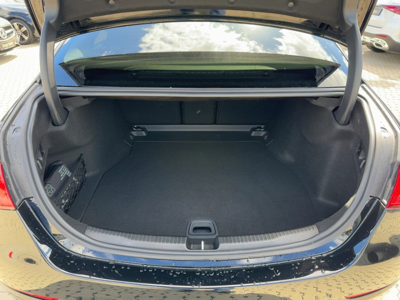 Mercedes-Benz C-Klasse – Bild 8
