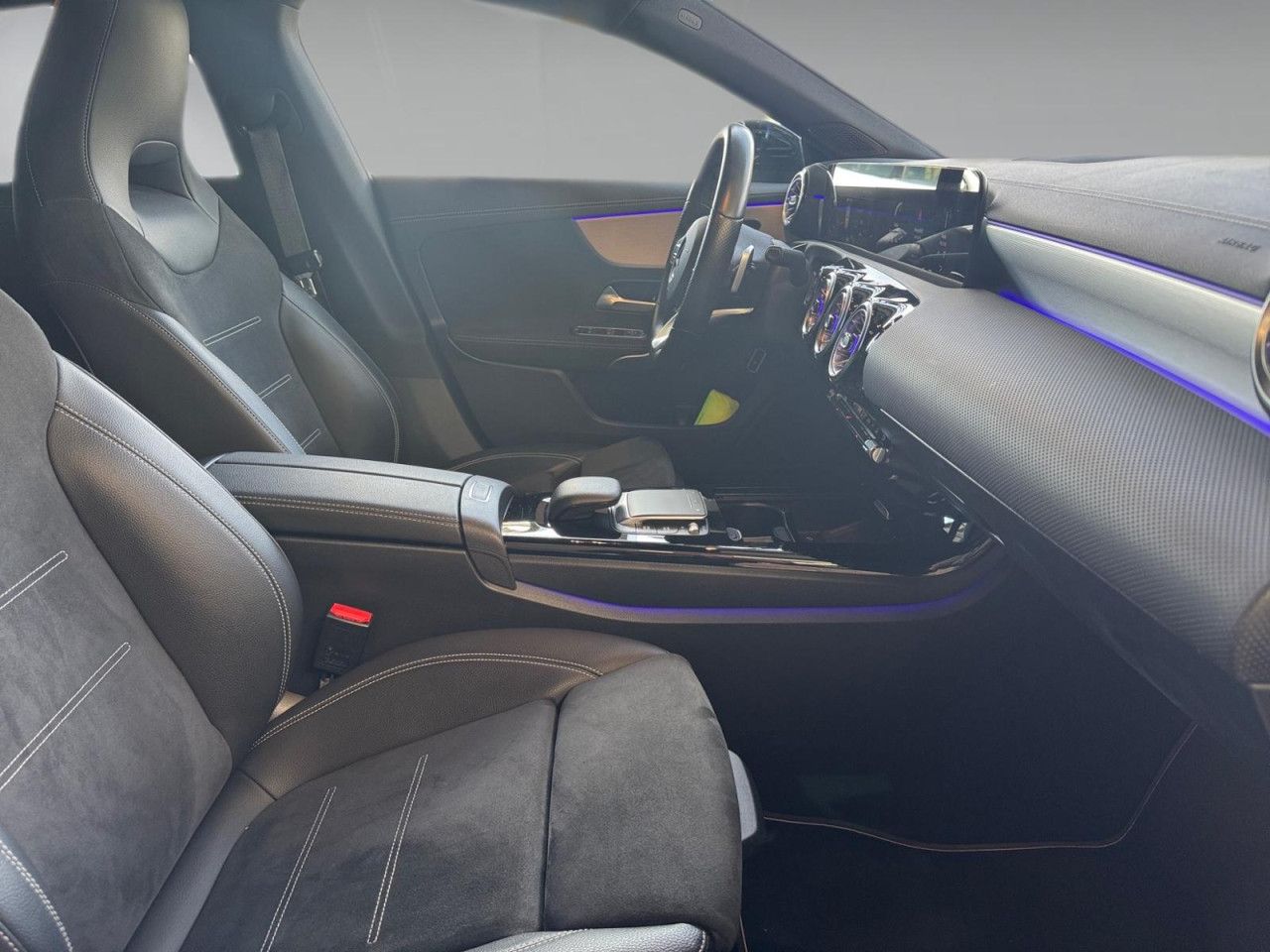 Fahrzeugbild 10 / 17