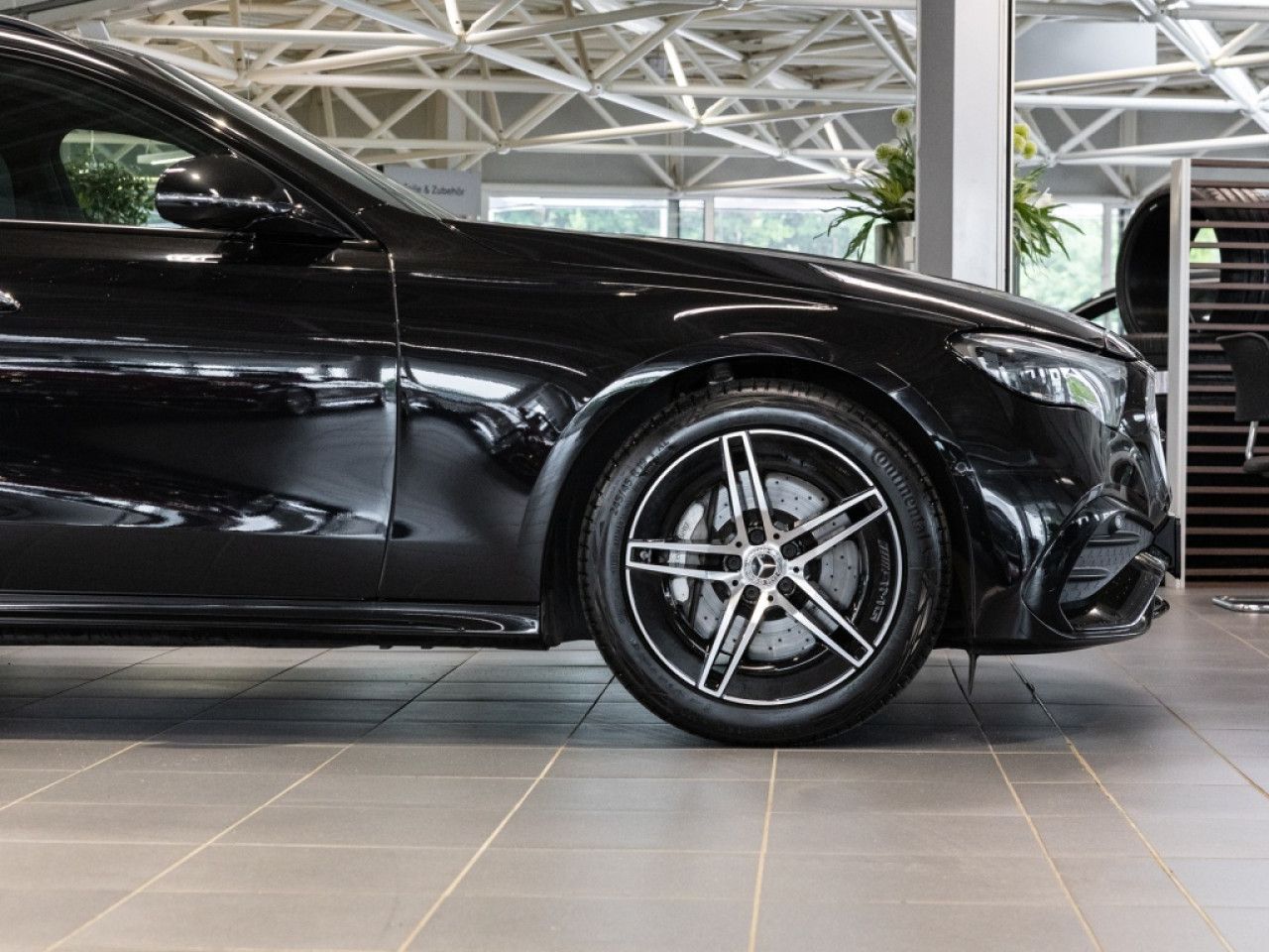 Mercedes-Benz E-Klasse – Bild 20