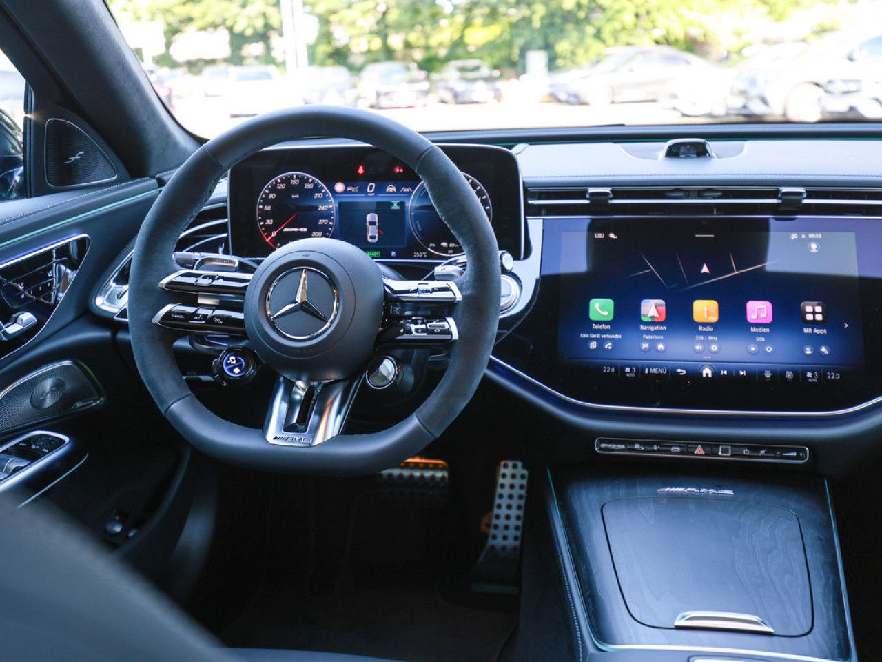 Mercedes-Benz E-Klasse – Bild 8