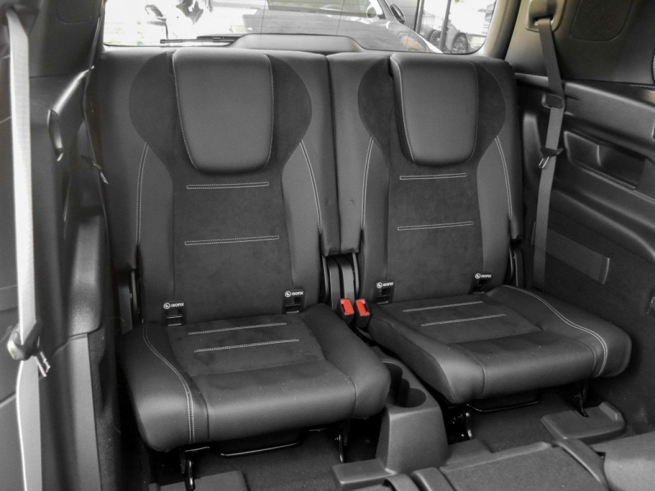 Mercedes-Benz GLB – Bild 16