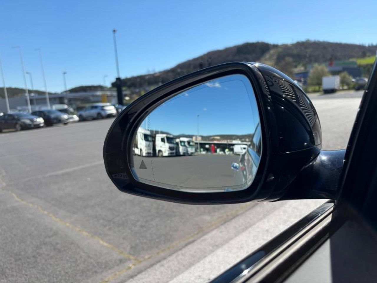 Photo du v&eacute;hicule 13 / 16