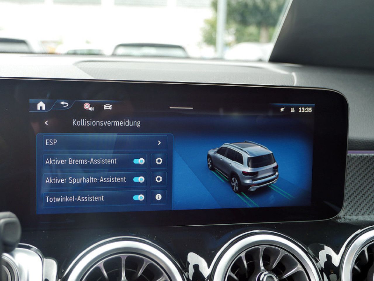 Mercedes-Benz GLB – Bild 13