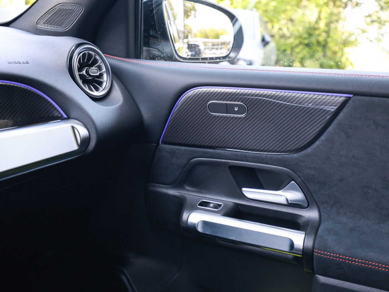 Mercedes-Benz GLB – Bild 16