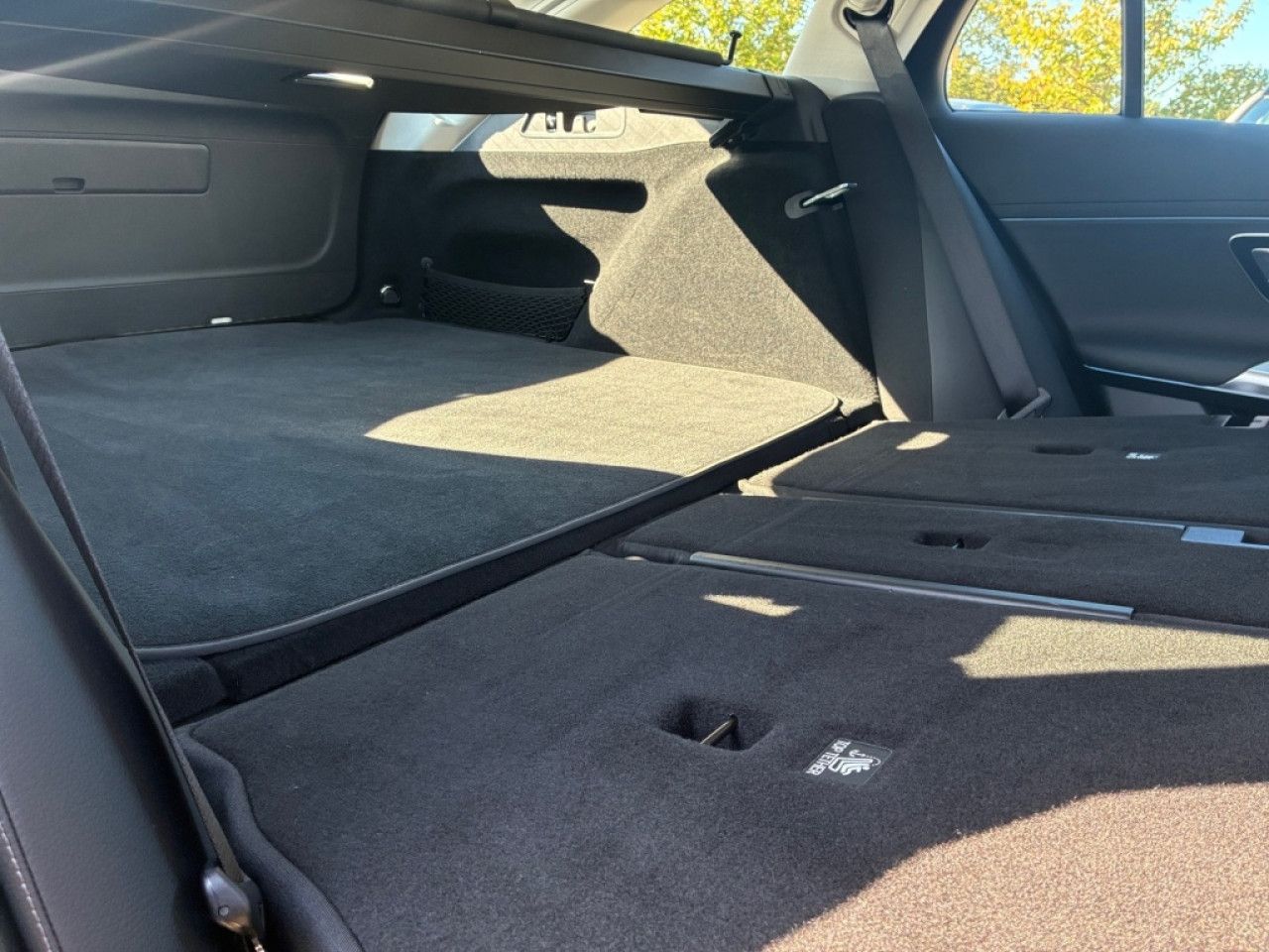 Mercedes-Benz E-Klasse – Bild 27