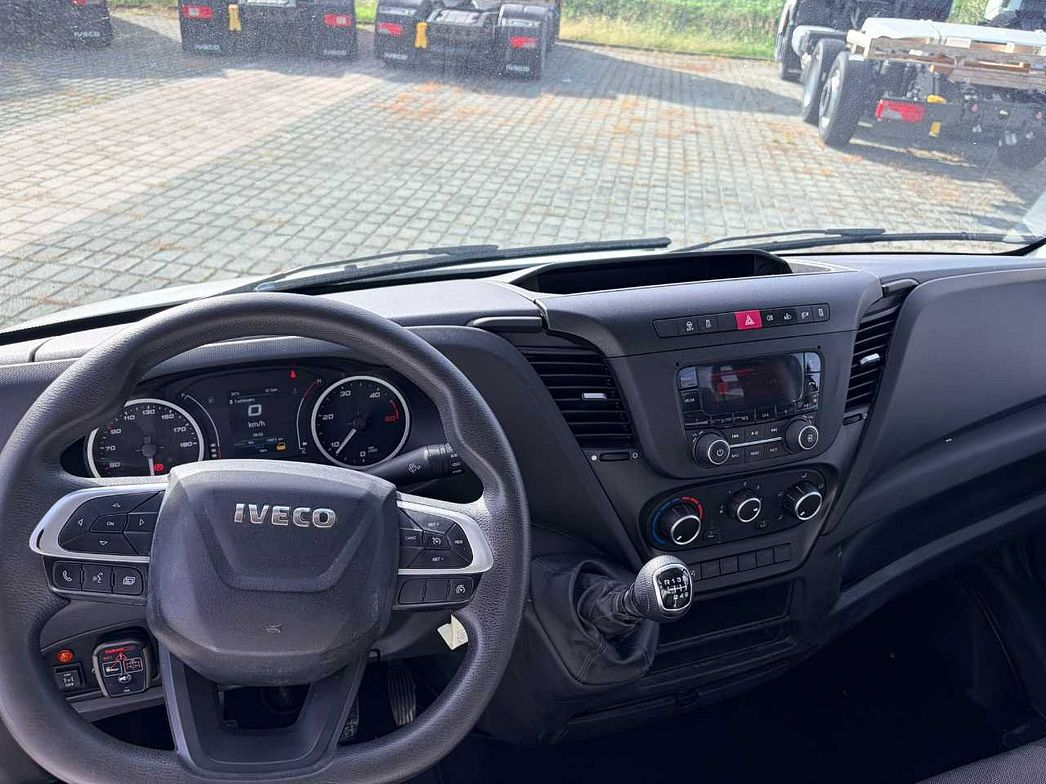 IVECO | 35C14 H - CASSONE FISSO CON GRU