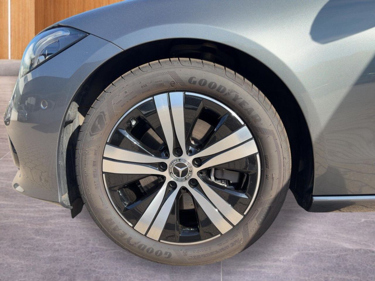 Mercedes-Benz C-Klasse – Bild 11