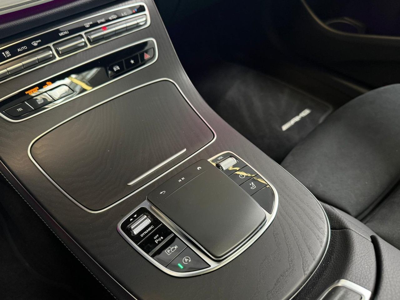 Mercedes-Benz E-Klasse – Bild 23