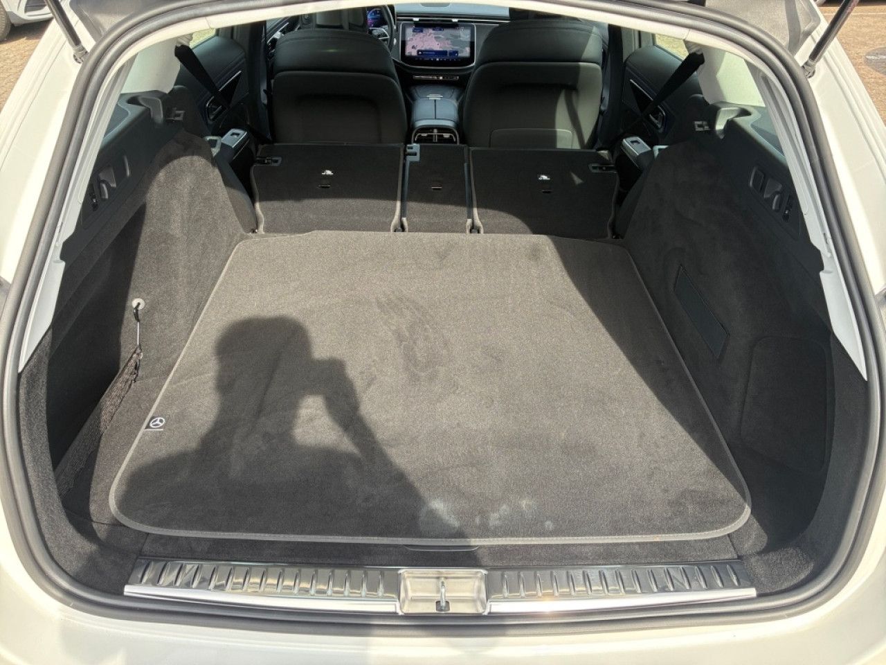 Mercedes-Benz E-Klasse – Bild 28