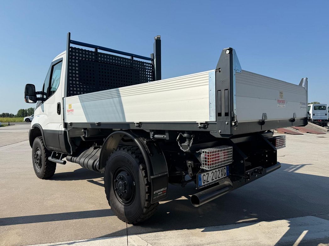 IVECO | DAILY 35S18 H 4X4 RIB. TRILATERALE