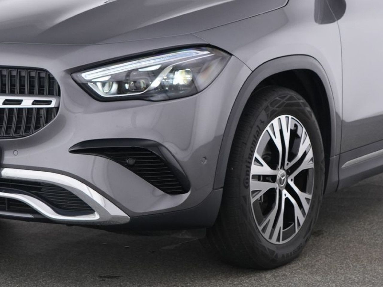 Mercedes-Benz GLA – Bild 2