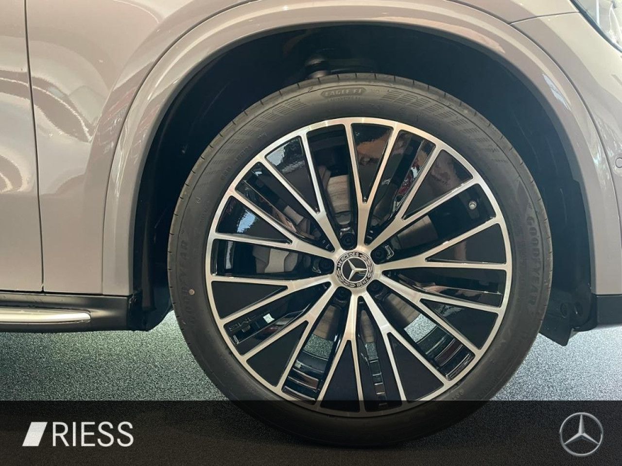 Mercedes-Benz GLC – Bild 9