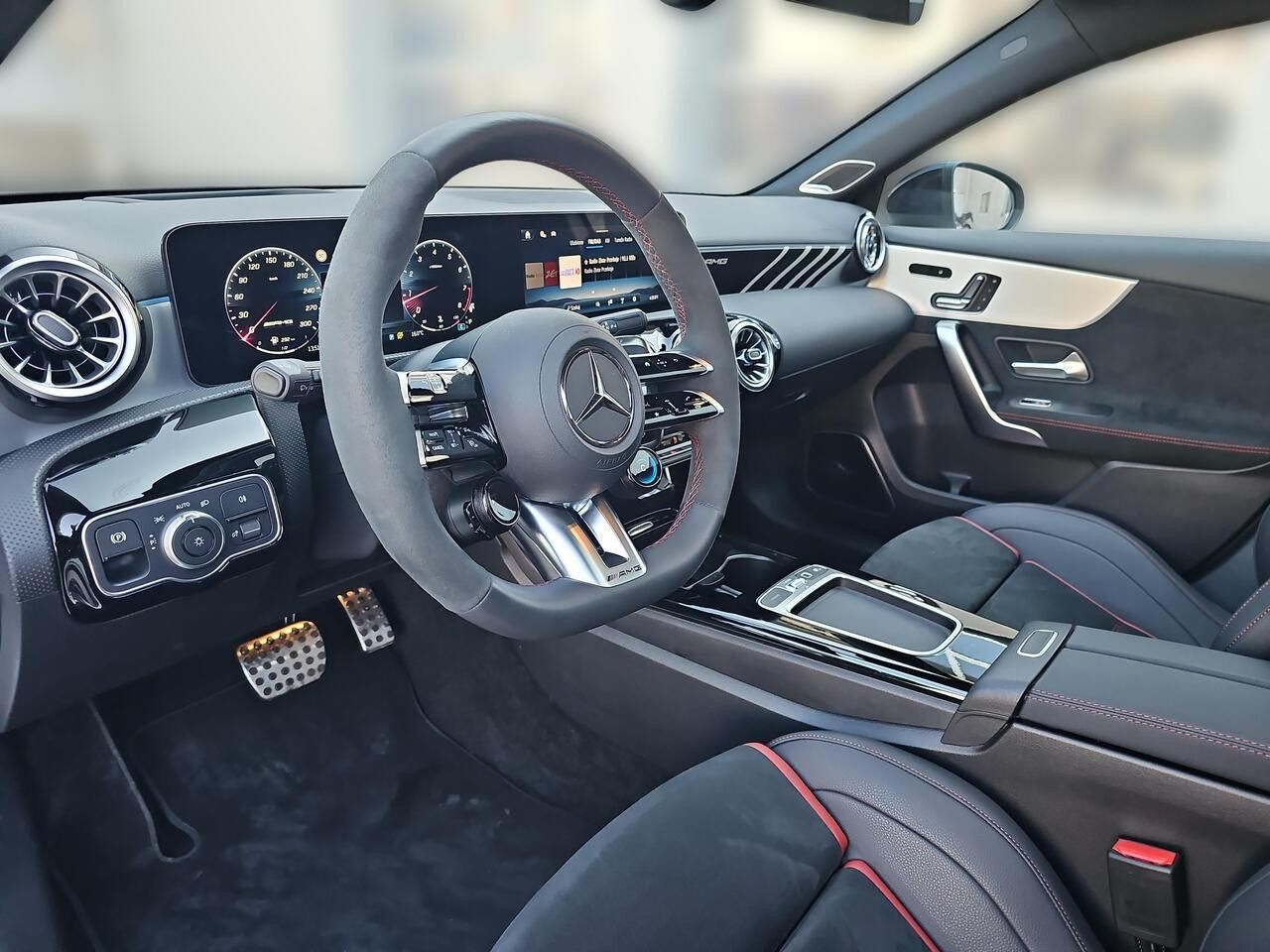 Zdjęcie pojazdu 13 / 25