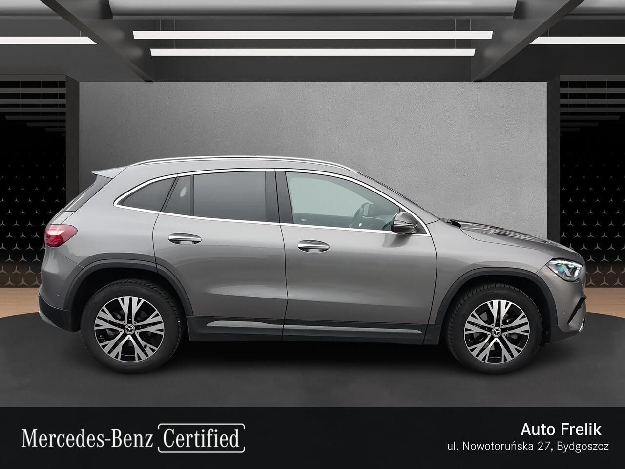 Zdjęcie pojazdu 4 / 23