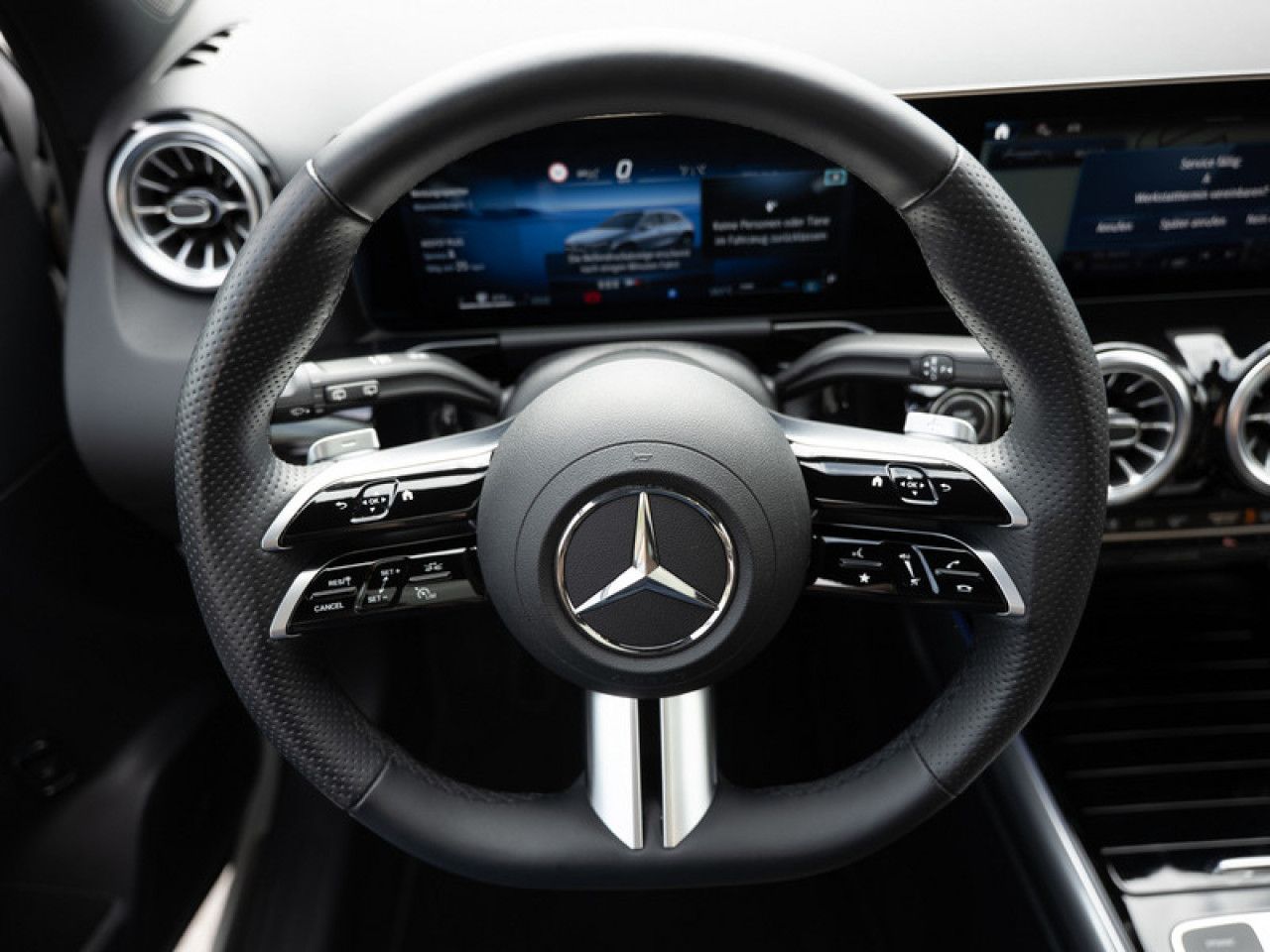 Mercedes-Benz GLA – Bild 9