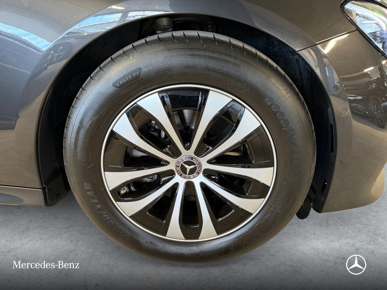 Mercedes-Benz E-Klasse – Bild 2