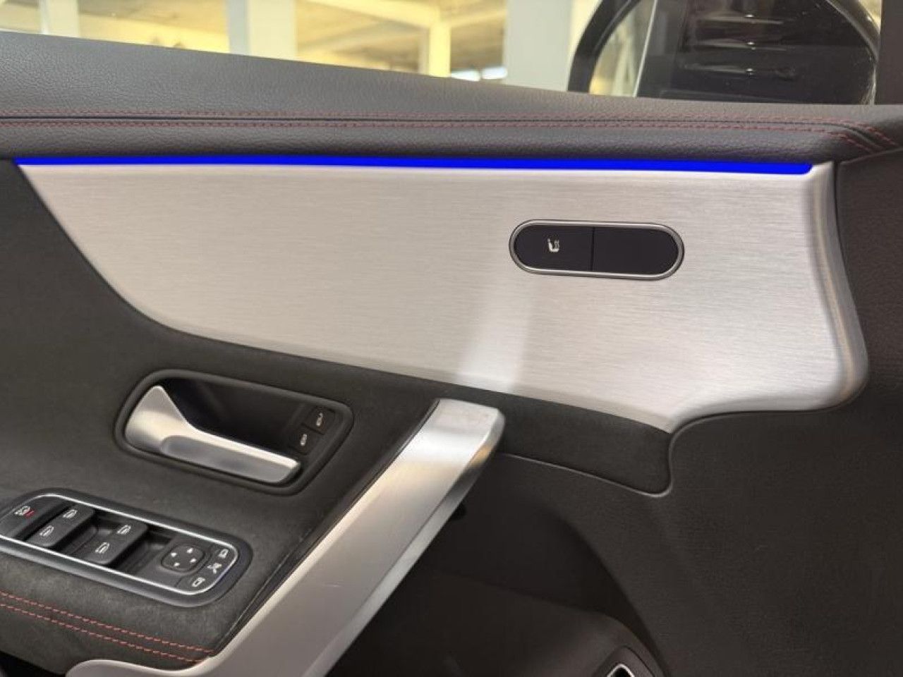 Photo du véhicule 6 / 18